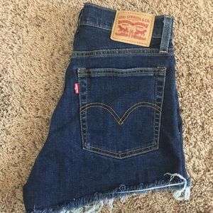 Levi’s 501 High-Waisted Shorts